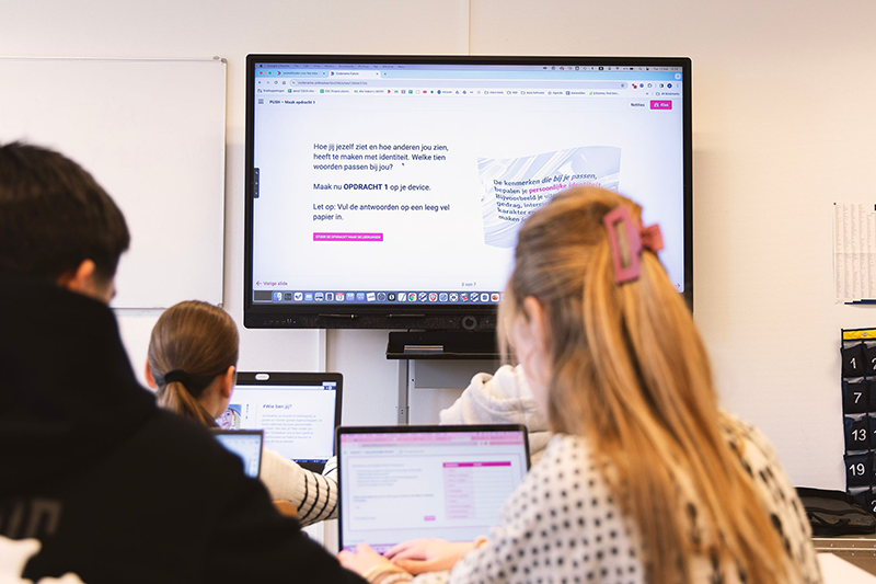Docenten aan de slag met Codename Future